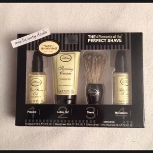 The Art of Shaving: The 4 Elements of the Perfect Shave Travel SET- damaged box
